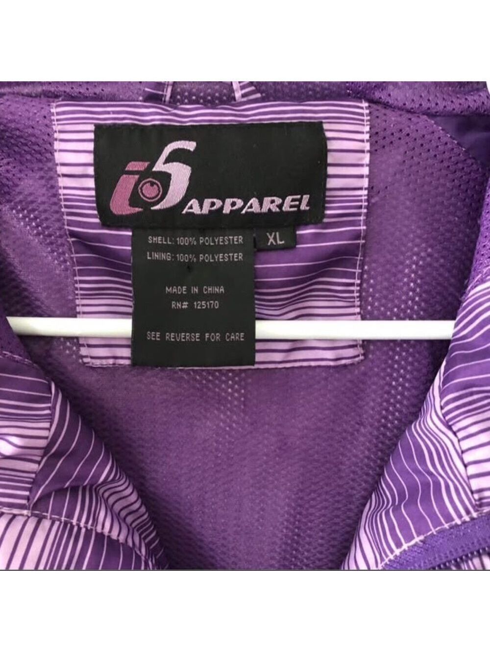 Size XL Lightweight Windbreaker Women's Purple Jacket - Picture 2 of 6